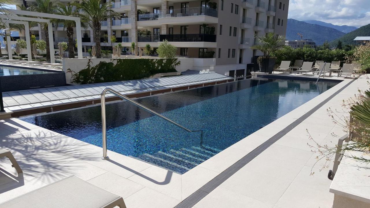 טיווט Porto Montenegro Luxurious Elena מראה חיצוני תמונה
