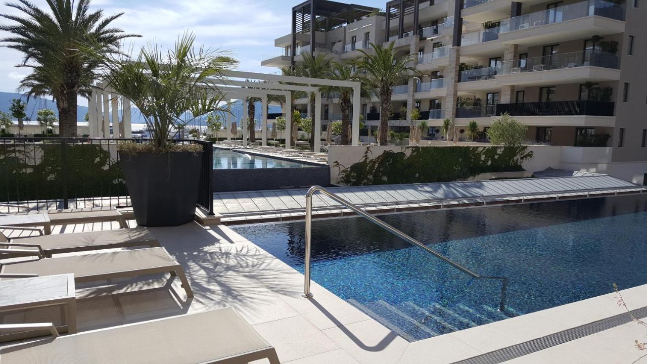 טיווט Porto Montenegro Luxurious Elena מראה חיצוני תמונה