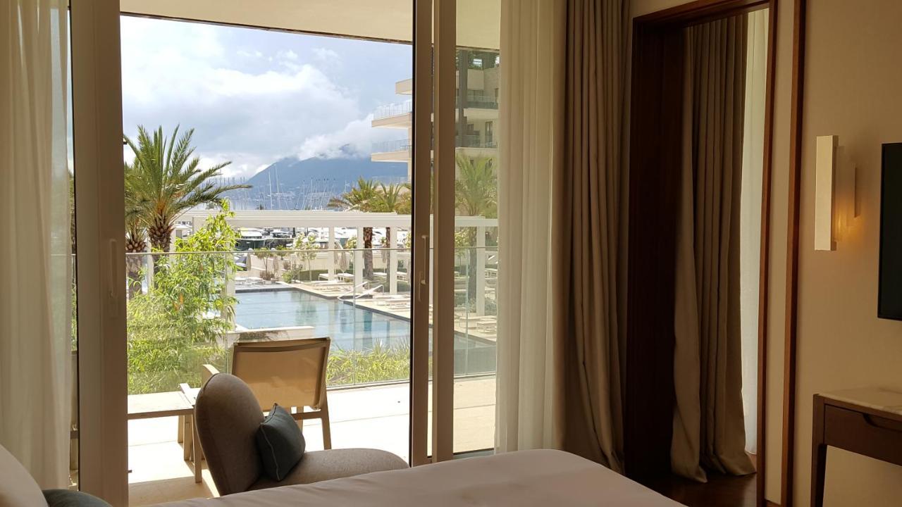 טיווט Porto Montenegro Luxurious Elena מראה חיצוני תמונה